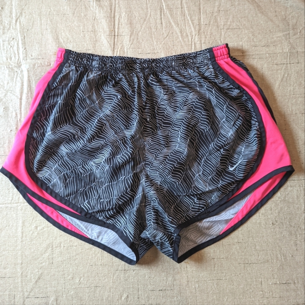 Nike Dry Fit Running Shorts. Sz. Medium